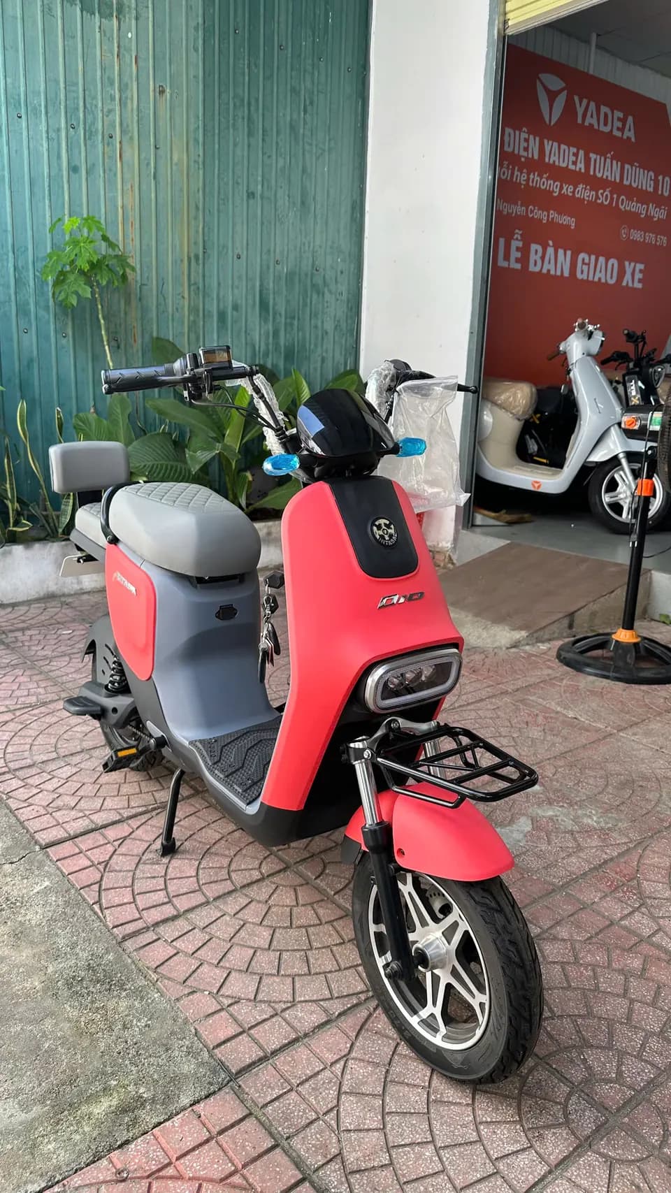 Hitasa Dio – Đỏ