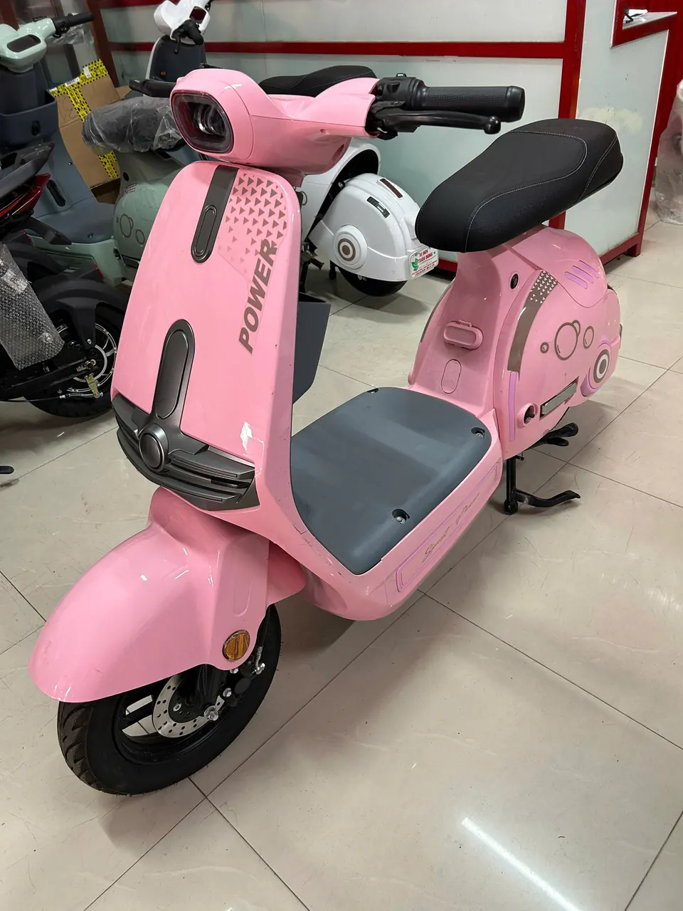 Xe điện V2 Plus – Hồng – ảnh 1